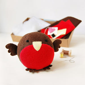 Make Your Own Robin Felt Craft Kit