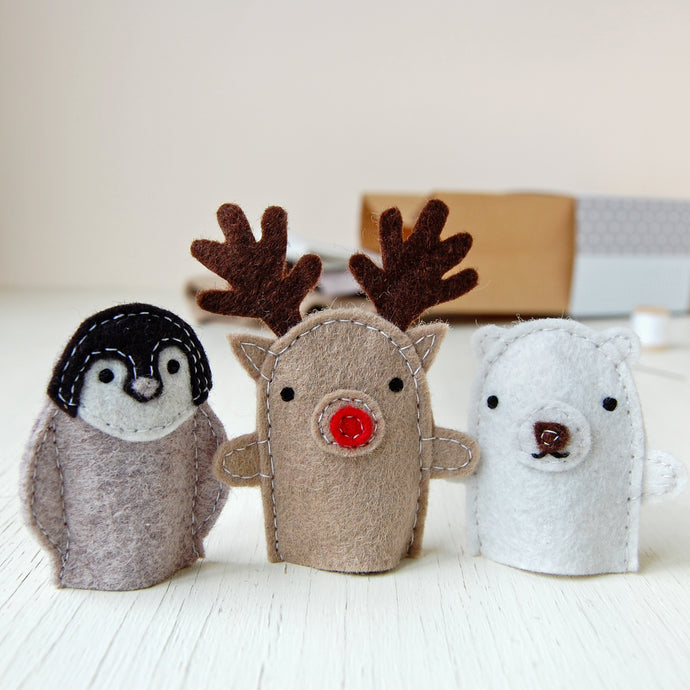 Make Your Own Winter Finger Puppets Craft Kit